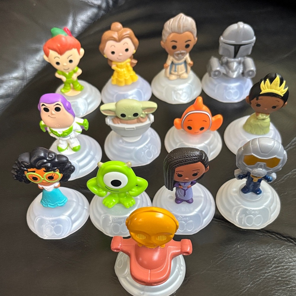 Cake topper Disney Magical Character Figurine Collection - Multicolor